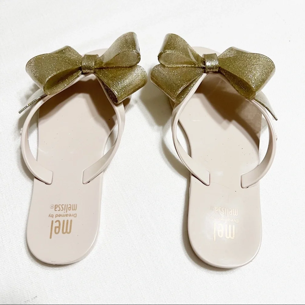 Mel Dreamed by Melissa Bow Gold Sparkle Sandals Flip Flops‎ Girls